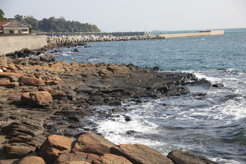 玄武岩の海岸（早崎玄武岩）